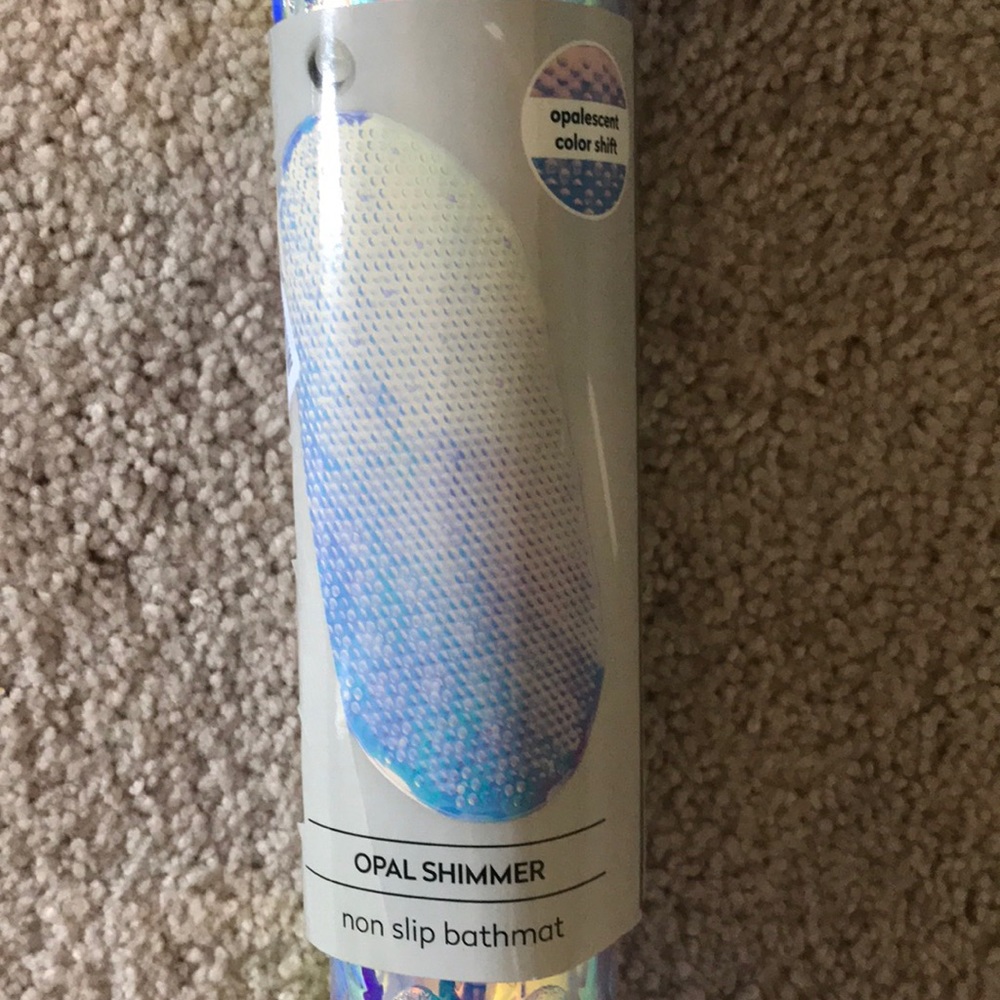 Shimmery mermaid non-slip bath mats!